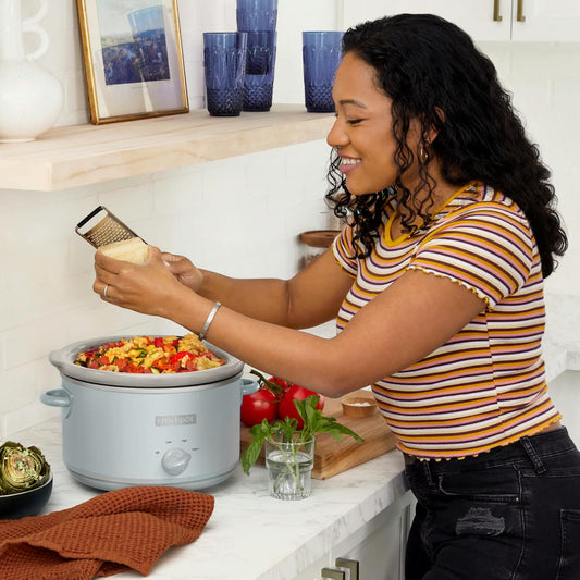 Crock-Pot Manual Design Series 4.5 Quart Slow Cooker, Macaroon Blue | Product Overview | Item Details